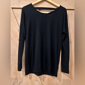 Athleta Oversized Black Long-sleeve Lightweight Sweater- size small